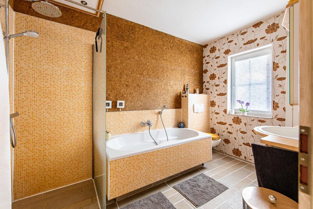 Апартаменты Ferienhaus Mittelmuhle Тойпиц Экстерьер фото
